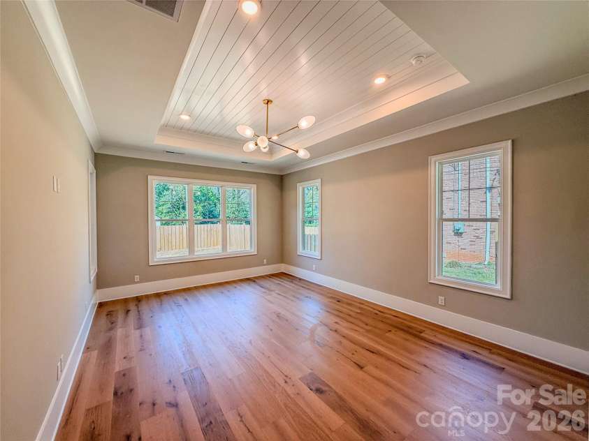 4822 Walker Road, Charlotte, NC 28211.  MLS# CAR4360360, YatesRealty ID 16890. Primary bedroom
