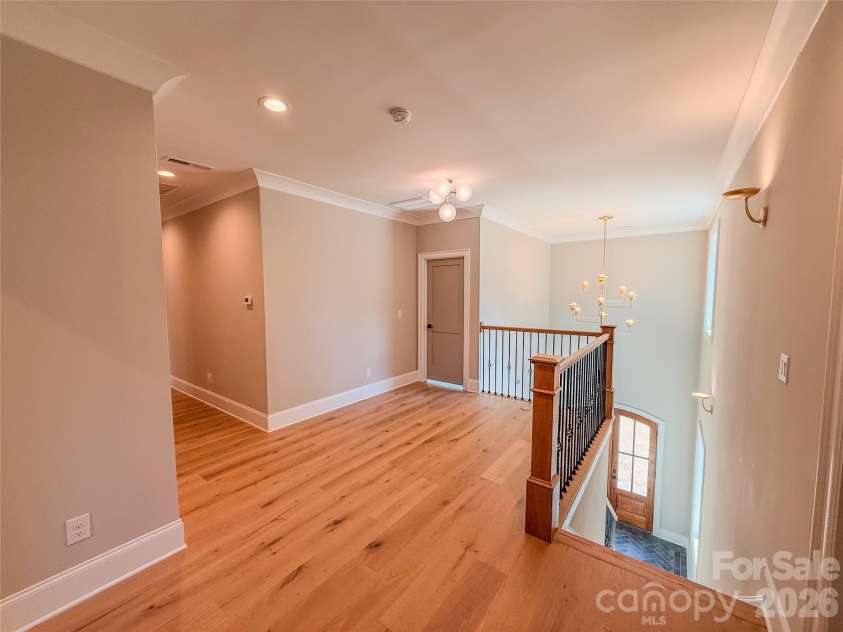 4822 Walker Road, Charlotte, NC 28211.  MLS# CAR4360360, YatesRealty ID 16890. Second Floor Landing