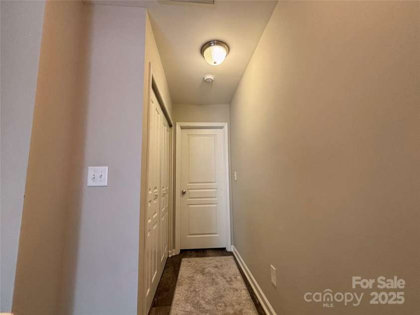 1139 Drummond Lane, Matthews, NC 28104.  MLS# CAR4258939, YatesRealty ID 16891. 