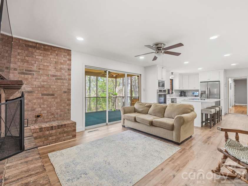 465 28th Avenue Lane, Hickory, NC 28601.  MLS# CAR4365882, YatesRealty ID 16892. Open view connecting living spaces with the home's functional floor plan