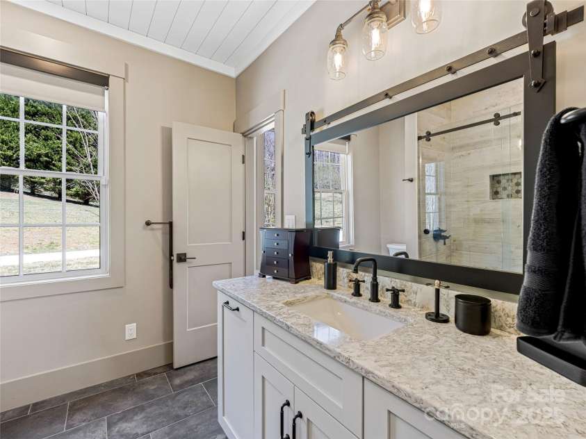 59 Bradford Hill Road, Mills River, NC 28759.  MLS# CAR4241459, YatesRealty ID 16892. Full bath on main
