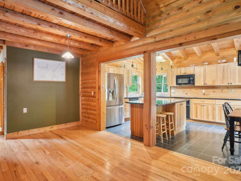 10583 Earnhardt Lake Road, Davidson, NC 28036.  MLS# CAR4245218, YatesRealty ID 16893. 