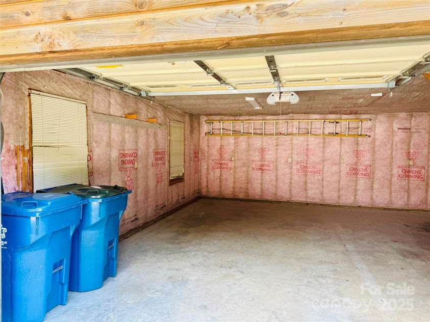 10583 Earnhardt Lake Road, Davidson, NC 28036.  MLS# CAR4245218, YatesRealty ID 16893. 