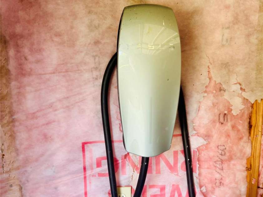 10583 Earnhardt Lake Road, Davidson, NC 28036.  MLS# CAR4245218, YatesRealty ID 16893. 