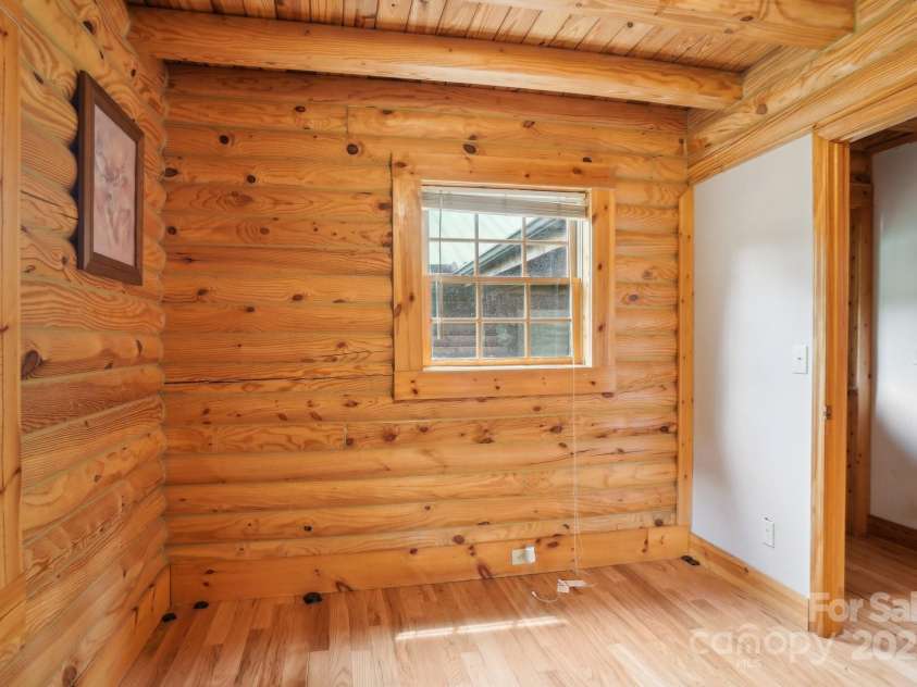 10583 Earnhardt Lake Road, Davidson, NC 28036.  MLS# CAR4245218, YatesRealty ID 16893. Bedroom 3 on Main