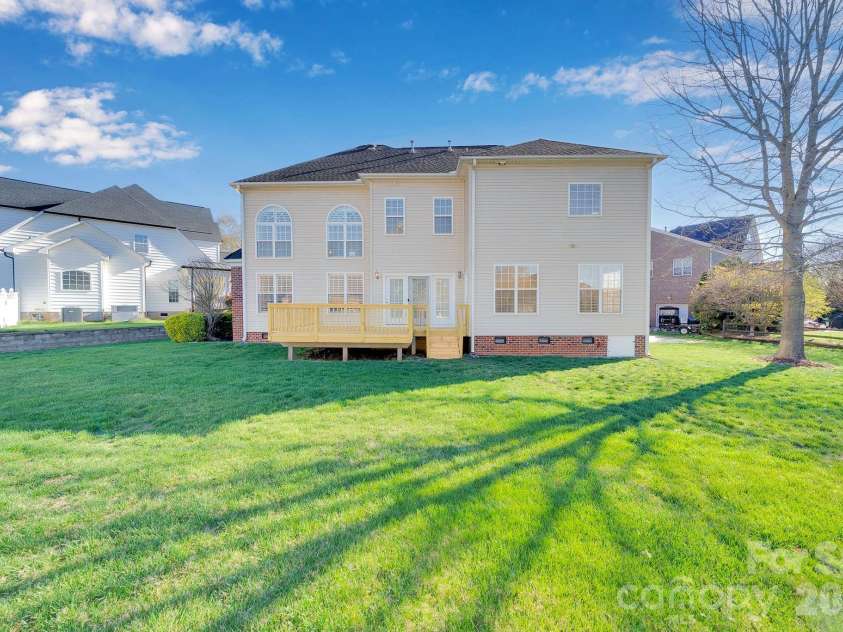695 Summerford Court, Concord, NC 28027.  MLS# CAR4356212, YatesRealty ID 16895. 