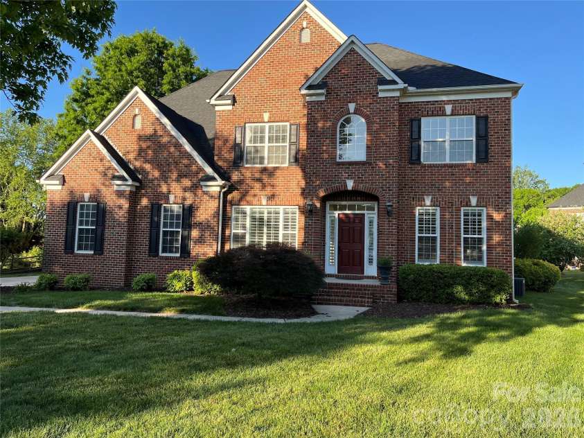695 Summerford Court, Concord, NC 28027.  MLS# CAR4356212, YatesRealty ID 16895. 
