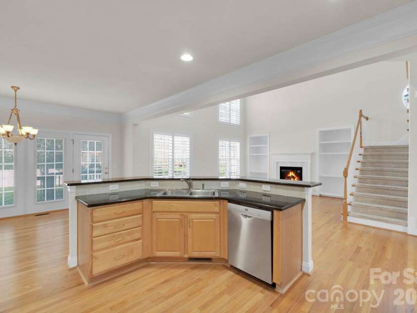 695 Summerford Court, Concord, NC 28027.  MLS# CAR4356212, YatesRealty ID 16895. Kitchen