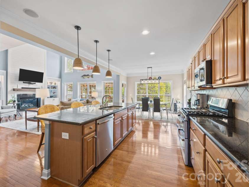 6733 Heritage Orchard Way, Huntersville, NC 28078.  MLS# CAR4359401, YatesRealty ID 16897. 