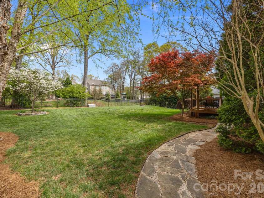 6733 Heritage Orchard Way, Huntersville, NC 28078.  MLS# CAR4359401, YatesRealty ID 16897. 