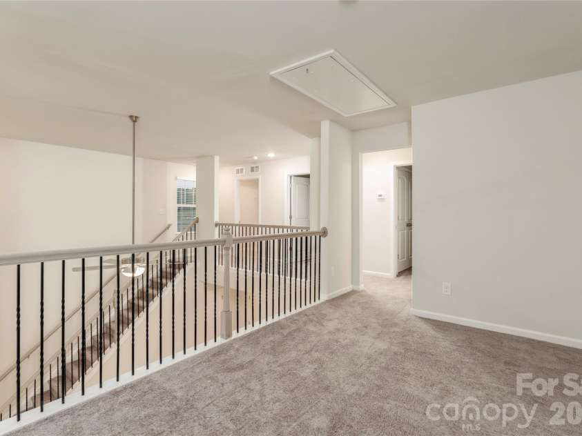 5136 Tommy Lane, Stanley, NC 28164.  MLS# CAR4292910, YatesRealty ID 16899. Loft
