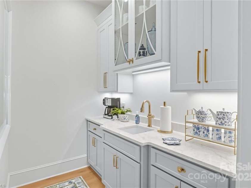 202 Canterbury Drive, North Wilkesboro, NC 28659.  MLS# CAR4310794, YatesRealty ID 169. 