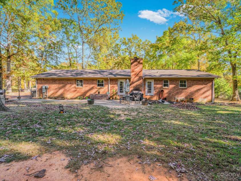 2907 Northwood Drive, Monroe, NC 28110.  MLS# CAR4085155, YatesRealty ID 169. 