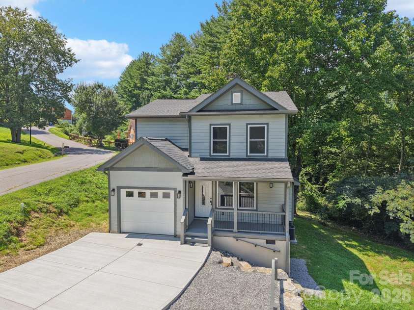 12 Whipoorwill Way, Waynesville, NC 28786.  MLS# CAR4259643, YatesRealty ID 1690. 