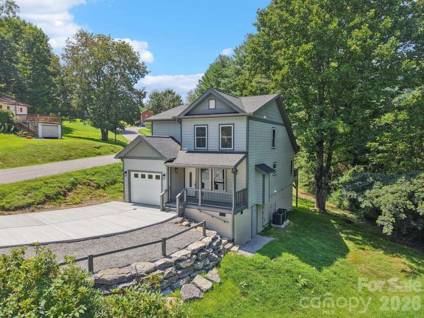 12 Whipoorwill Way, Waynesville, NC 28786.  MLS# CAR4259643, YatesRealty ID 1690. 