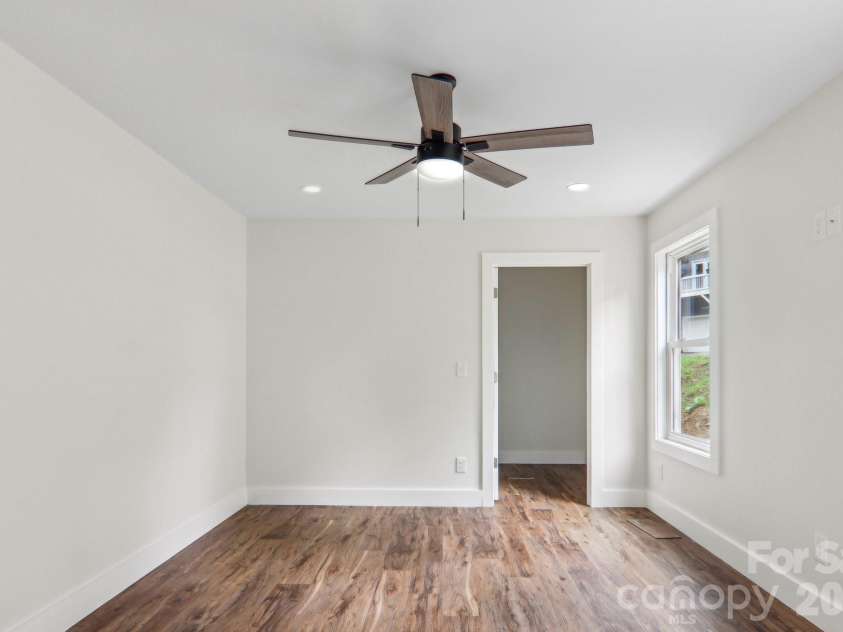 12 Whipoorwill Way, Waynesville, NC 28786.  MLS# CAR4259643, YatesRealty ID 1690. 