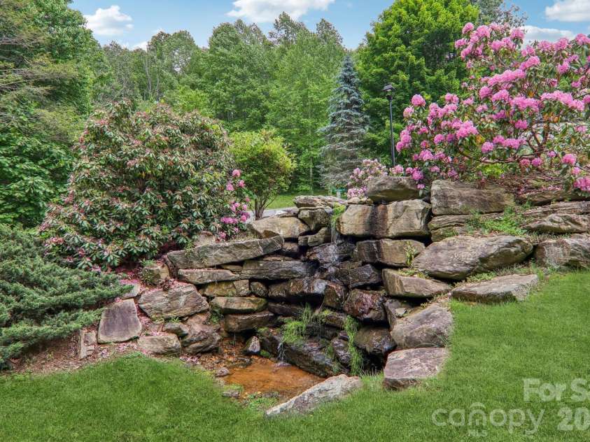12 Whipoorwill Way, Waynesville, NC 28786.  MLS# CAR4259643, YatesRealty ID 1690. 