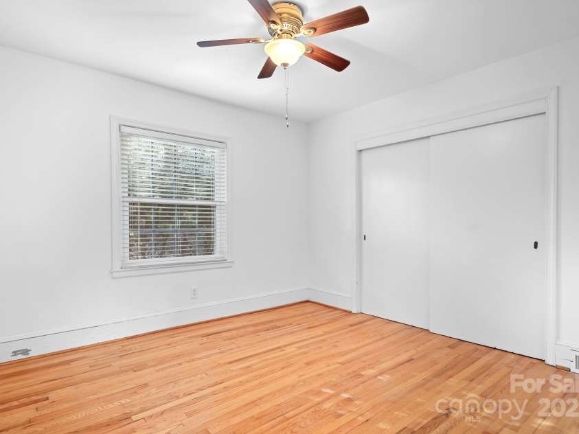 3515 Back Creek Church Road, Charlotte, NC 28213.  MLS# CAR4268700, YatesRealty ID 1690. 