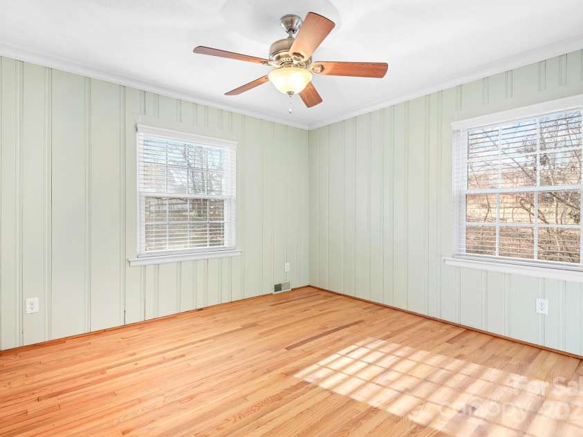 3515 Back Creek Church Road, Charlotte, NC 28213.  MLS# CAR4268700, YatesRealty ID 1690. 