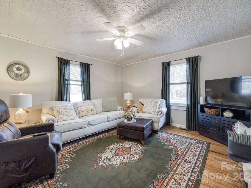 30 Hunter Street, York, SC 29745.  MLS# CAR4220509, YatesRealty ID 16900. 