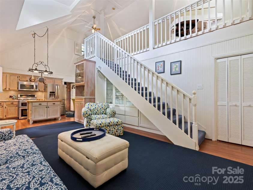 195 Three Springs Road, Sylva, NC 28779.  MLS# CAR4256515, YatesRealty ID 16902. 