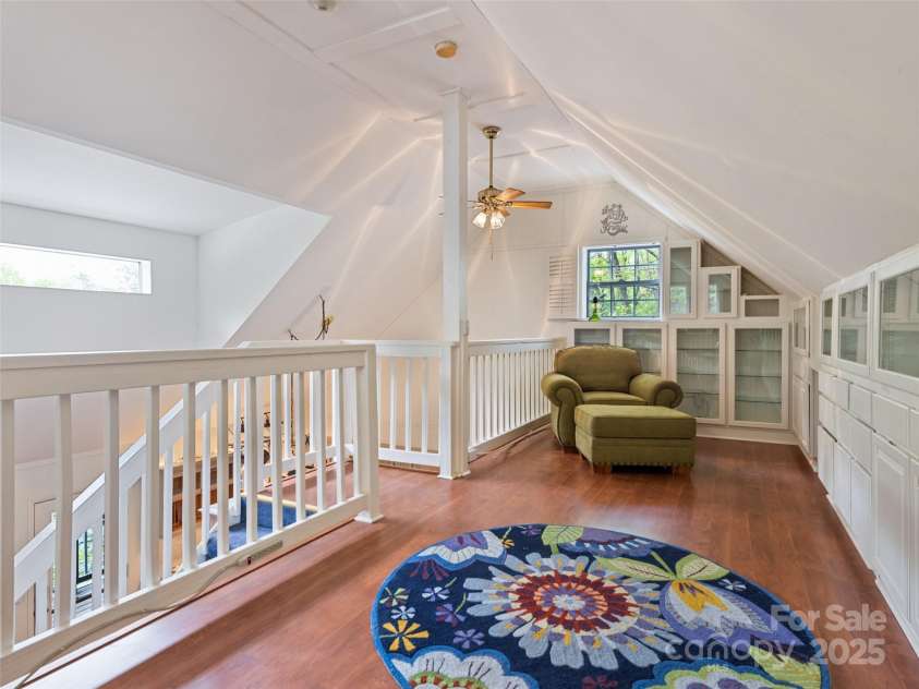 195 Three Springs Road, Sylva, NC 28779.  MLS# CAR4256515, YatesRealty ID 16902. 