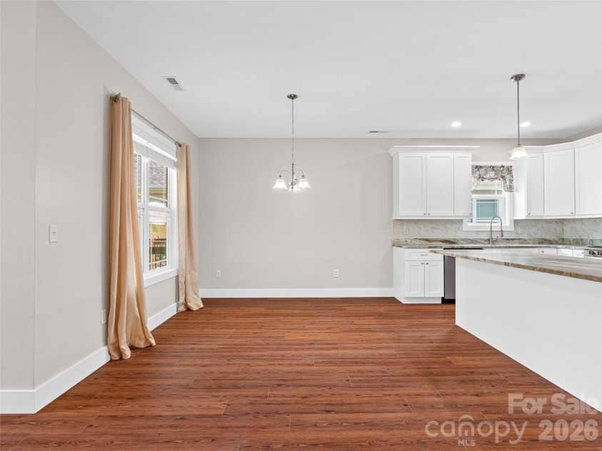 237 Leyland Circle, Hendersonville, NC 28792.  MLS# CAR4367023, YatesRealty ID 16905. Dining area.