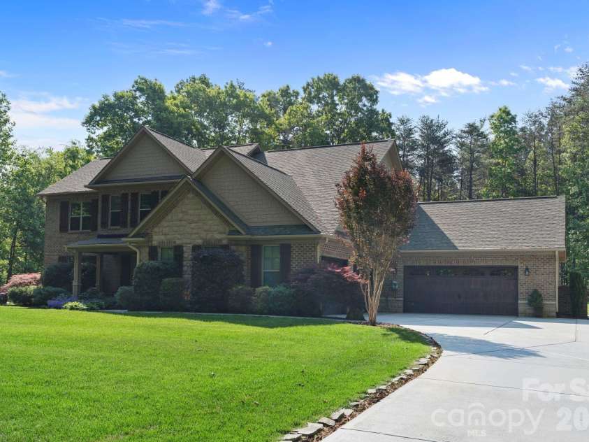 7377 Bay Cove Court, Denver, NC 28037.  MLS# CAR4374707, YatesRealty ID 16908. 
