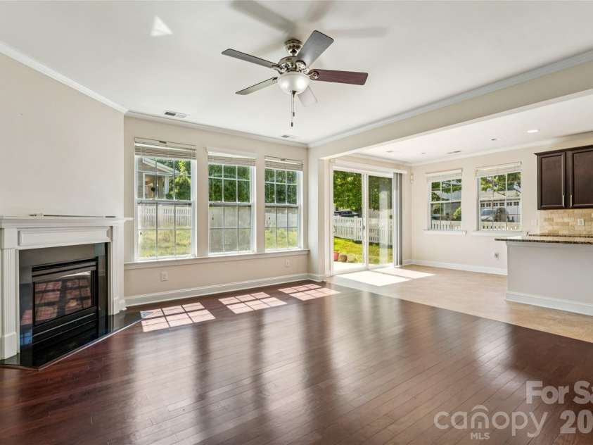 151 Blossom Ridge Drive, Mooresville, NC 28117.  MLS# CAR4361329, YatesRealty ID 16909. 