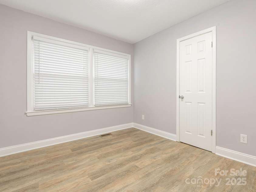 608 Matthews Street, Matthews, NC 28105.  MLS# CAR4224679, YatesRealty ID 1691. 