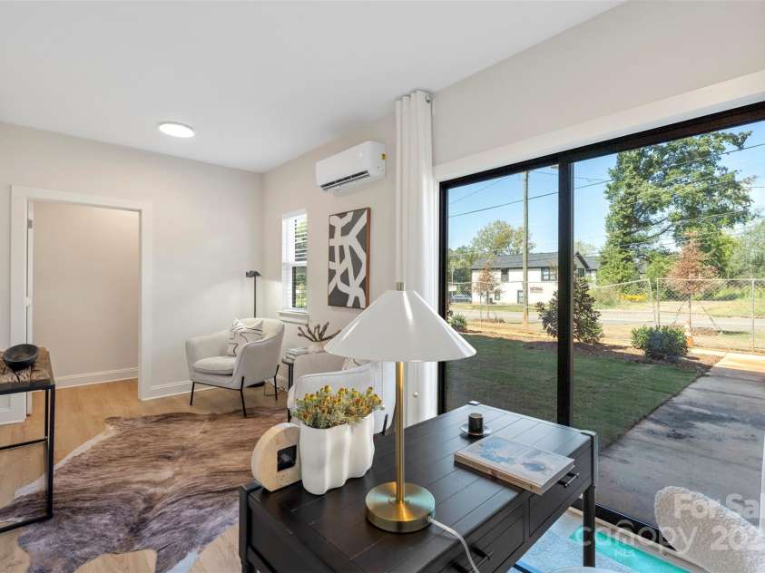 1116 Wonder Way, Charlotte, NC 28208.  MLS# CAR4307850, YatesRealty ID 16913. 