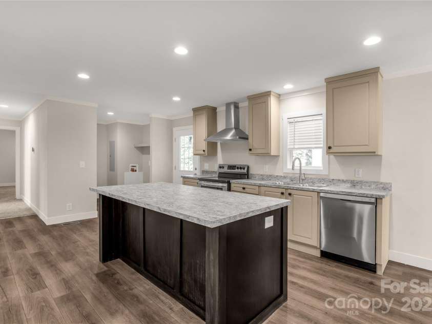 1100 Turkey Creek Ridge Road, York, SC 29745.  MLS# CAR4203310, YatesRealty ID 16914. 