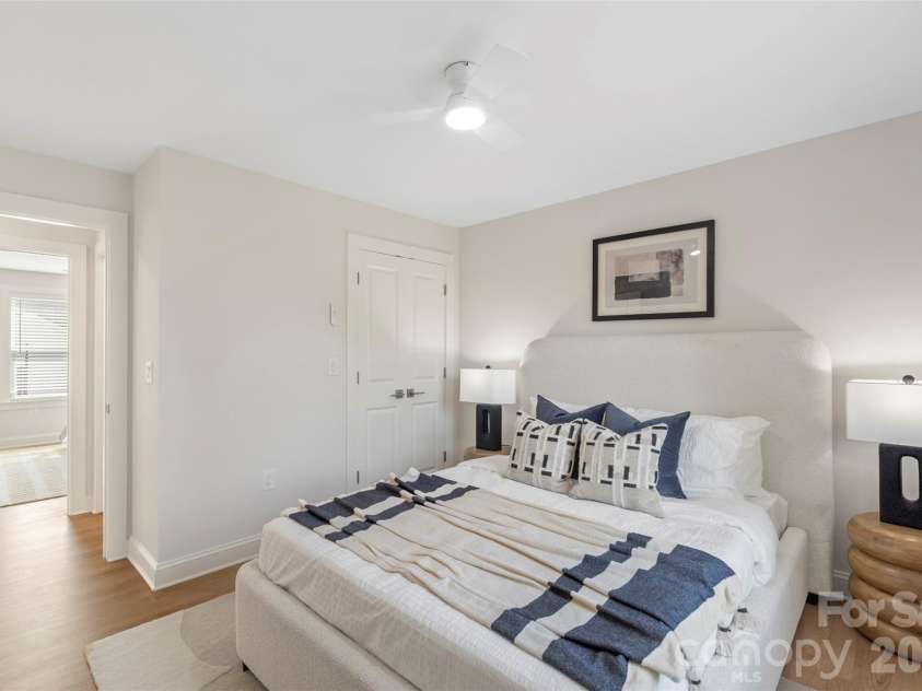 1113 Wonder Way, Charlotte, NC 28208.  MLS# CAR4334952, YatesRealty ID 16914. 