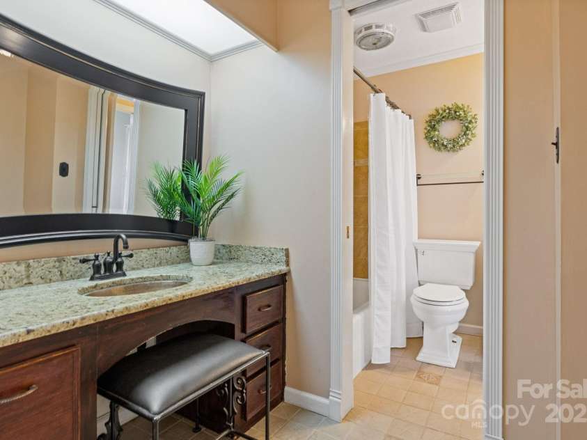 101 Grier Street, York, SC 29745.  MLS# CAR4246387, YatesRealty ID 16918. Downstairs full bathroom