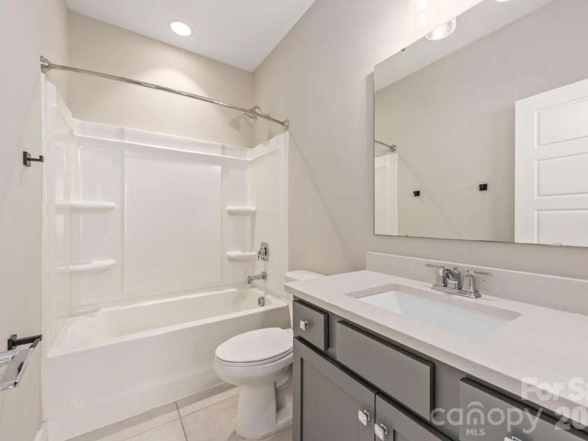 1156 36th Street, Charlotte, NC 28205.  MLS# CAR4374015, YatesRealty ID 16918. 