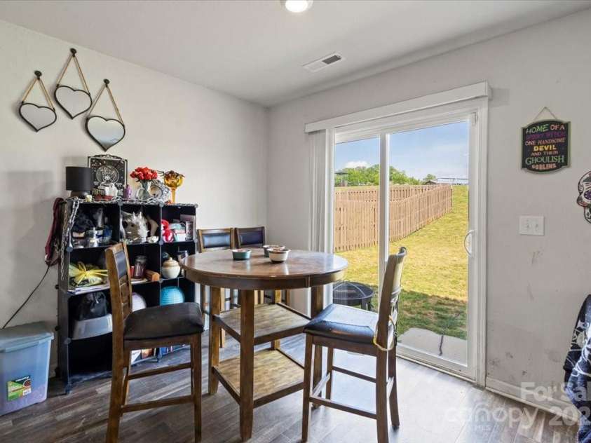 1270 Winding Creek Road, Salisbury, NC 28146.  MLS# CAR4253826, YatesRealty ID 16919. Dining area