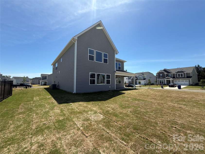 4048 Zinnia Drive, Harrisburg, NC 28075.  MLS# CAR4299454, YatesRealty ID 1692. 