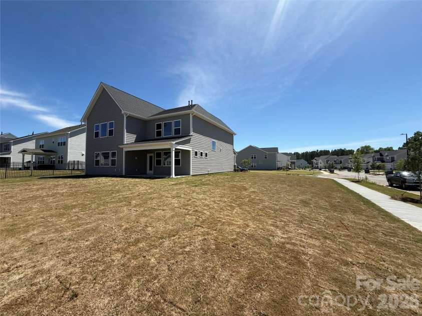 4048 Zinnia Drive, Harrisburg, NC 28075.  MLS# CAR4299454, YatesRealty ID 1692. 