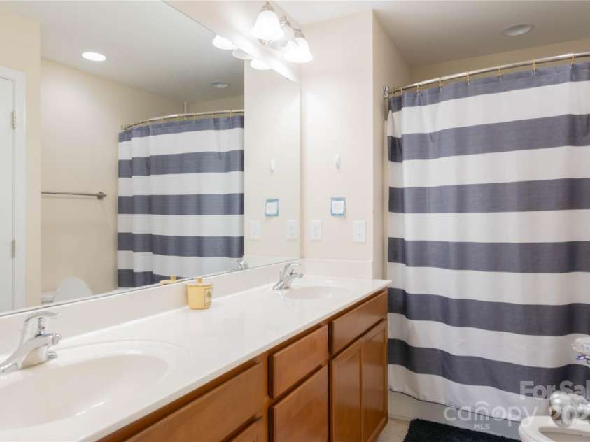 1518 Glenbar Court, Clover, SC 29710.  MLS# CAR4259185, YatesRealty ID 16921. 