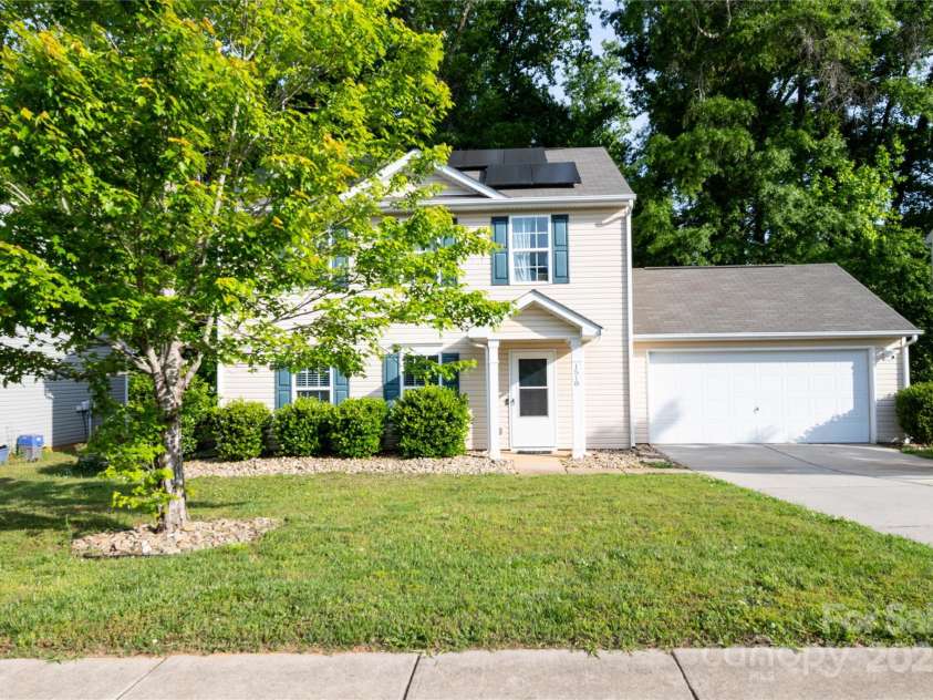 1518 Glenbar Court, Clover, SC 29710.  MLS# CAR4259185, YatesRealty ID 16921. 