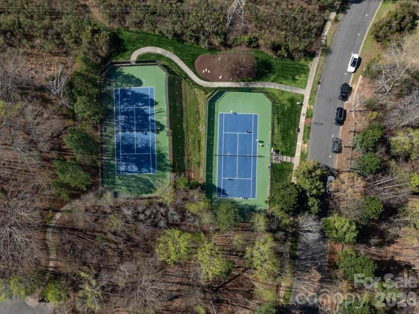 647 District Court, Fort Mill, SC 29708.  MLS# CAR4346046, YatesRealty ID 16922. Community amenities 