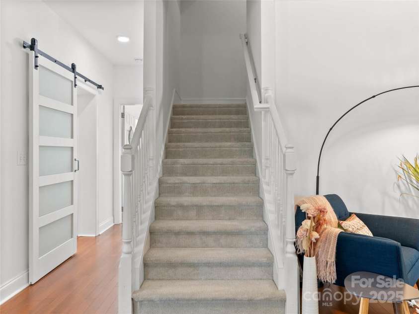 19 Lynnbrook Way, Columbus, NC 28722.  MLS# CAR4298309, YatesRealty ID 16923. 