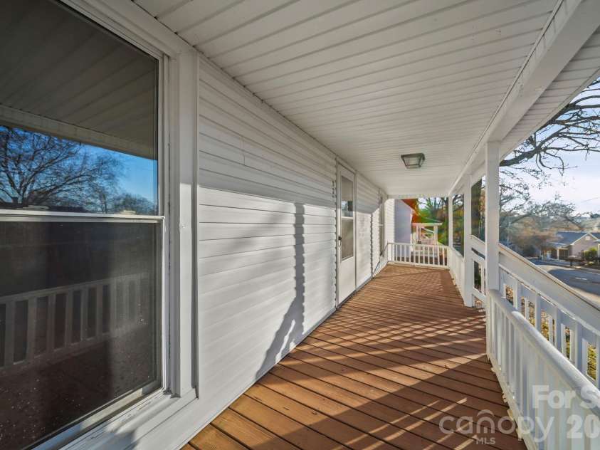 526 Graham Street, Albemarle, NC 28001.  MLS# CAR4327658, YatesRealty ID 16925. 