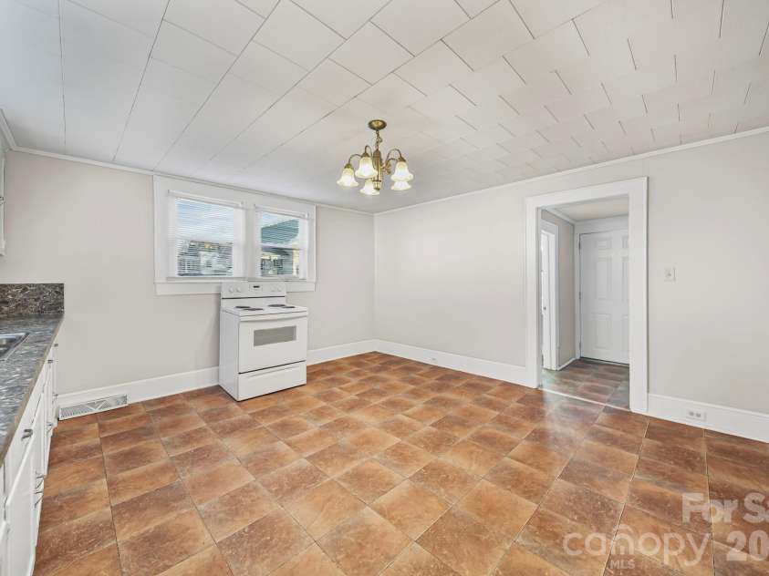 526 Graham Street, Albemarle, NC 28001.  MLS# CAR4327658, YatesRealty ID 16925. 