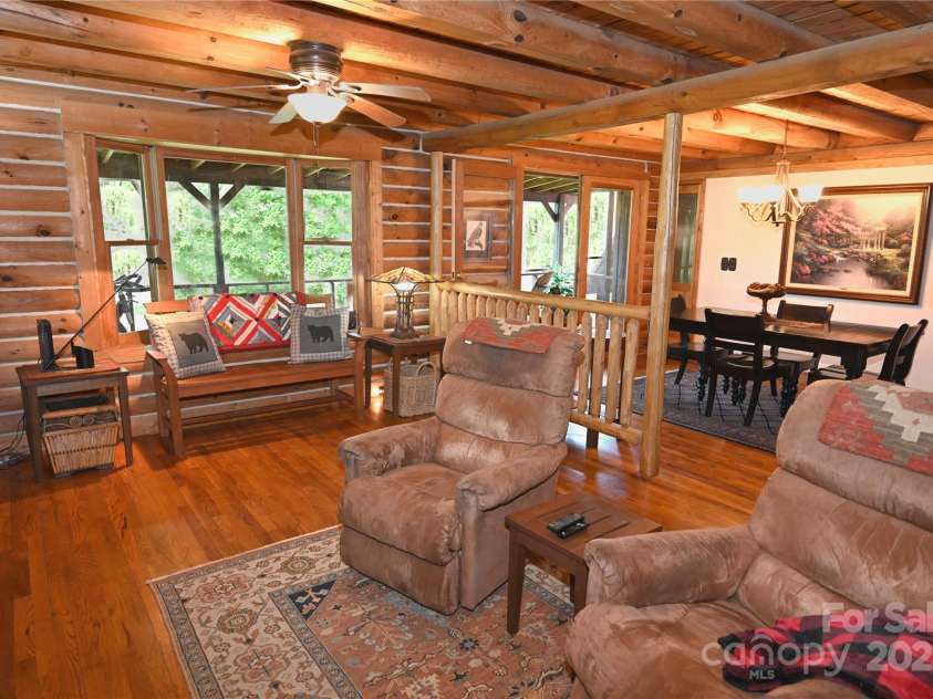 550 Joe Payne Road, Marshall, NC 28753.  MLS# CAR4257370, YatesRealty ID 16925. 