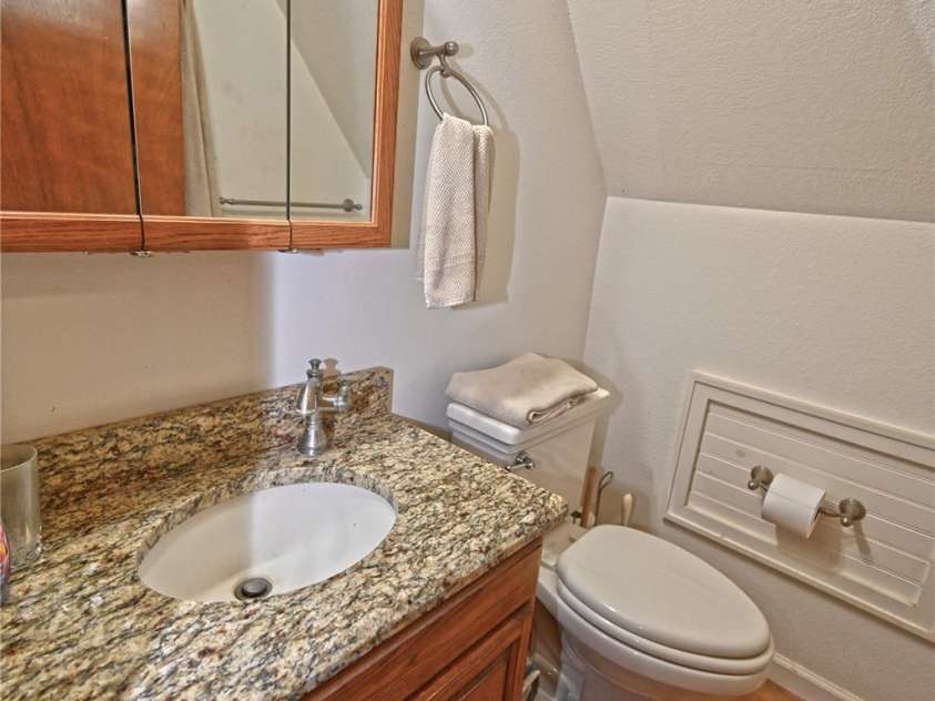 550 Joe Payne Road, Marshall, NC 28753.  MLS# CAR4257370, YatesRealty ID 16925. 