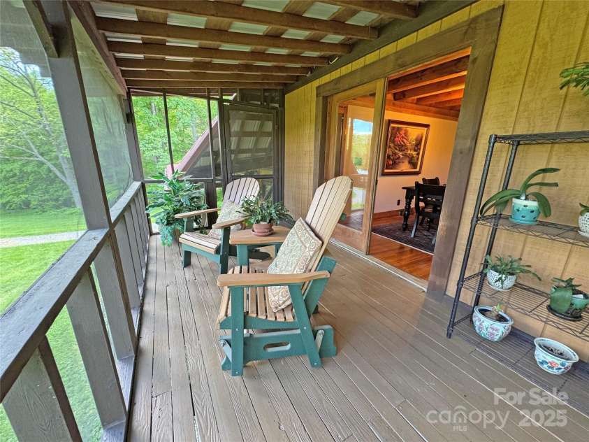 550 Joe Payne Road, Marshall, NC 28753.  MLS# CAR4257370, YatesRealty ID 16925. 