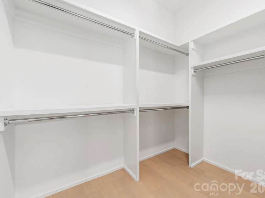 3108 Kirkland Avenue, Charlotte, NC 28208.  MLS# CAR4358724, YatesRealty ID 16926. Second floor bedroom with walk in closet