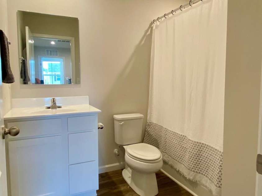 3113 Bouquet Street, Charlotte, NC 28215.  MLS# CAR4261587, YatesRealty ID 16926. Hall Bathroom