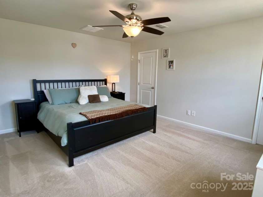 3113 Bouquet Street, Charlotte, NC 28215.  MLS# CAR4261587, YatesRealty ID 16926. Primary Bedroom